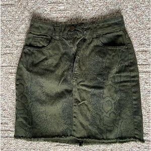 Hollister green & black snakeskin jean skirt